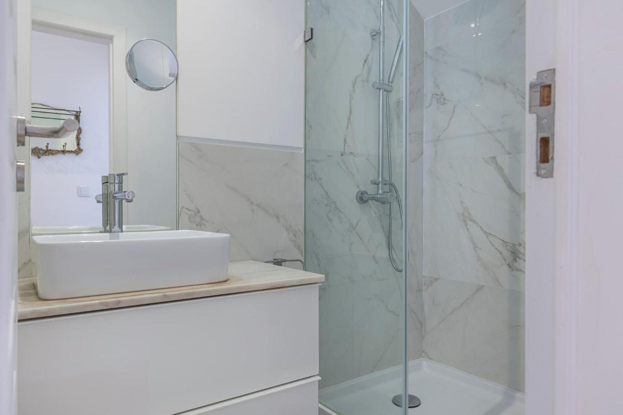 Apartment Beautiful River Views In Graca Lissabon
