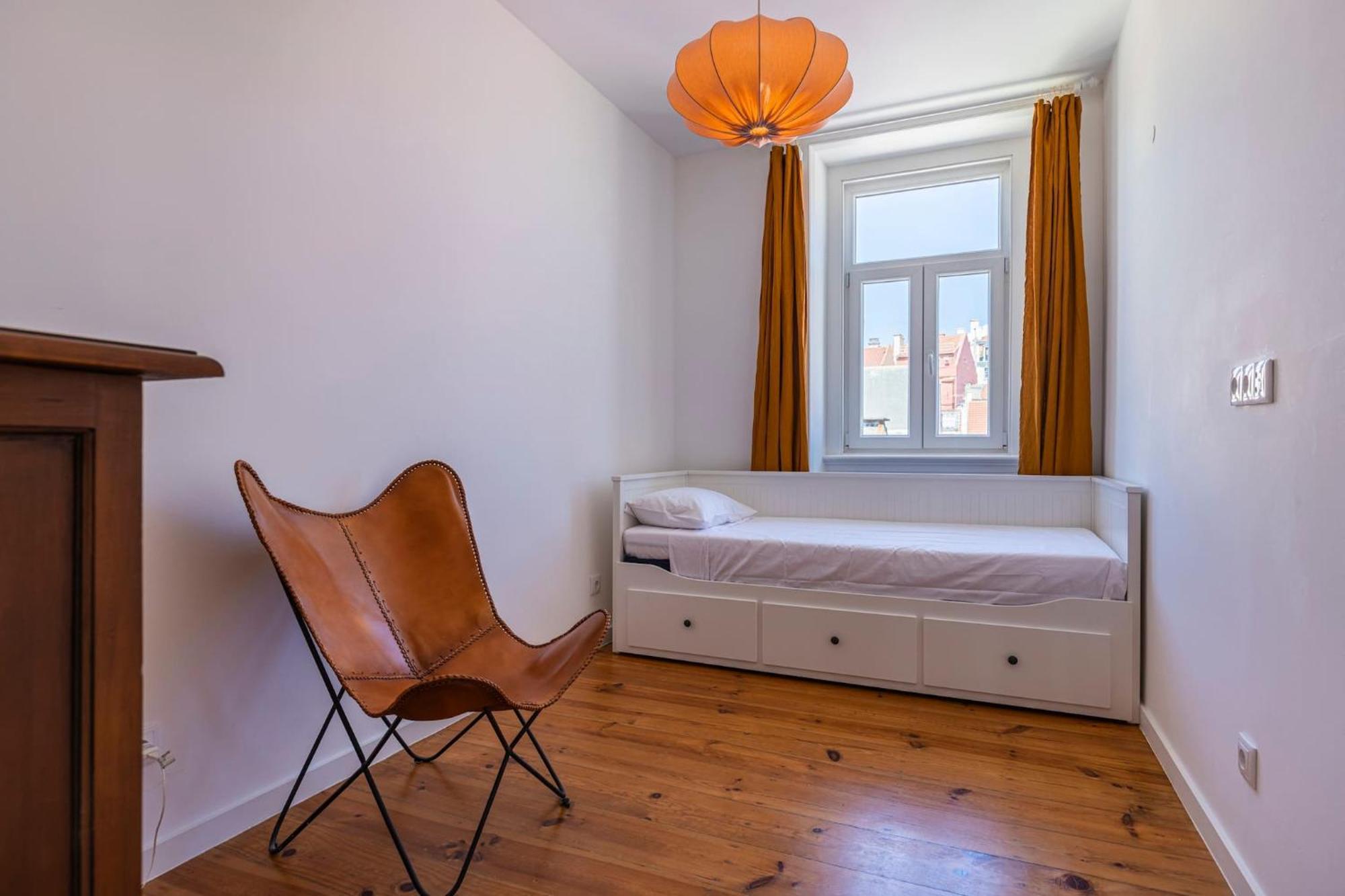 Beautiful River Views In Graca Appartement